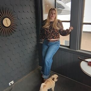 Dynamite Black Floral Long-Sleeve Blouse